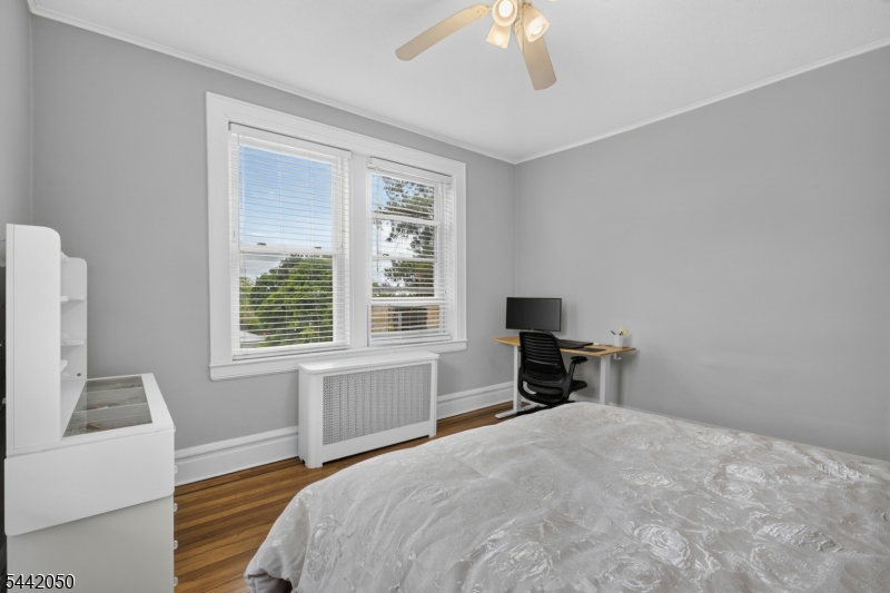 16 Forest Street Montclair, NJ 07042 - Photo 13 of 24