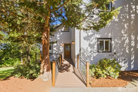 $1,100,000 | 13711 Kenwanda Drive, Snohomish, WA 98296