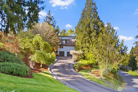 $1,100,000 | 13711 Kenwanda Drive, Snohomish, WA 98296