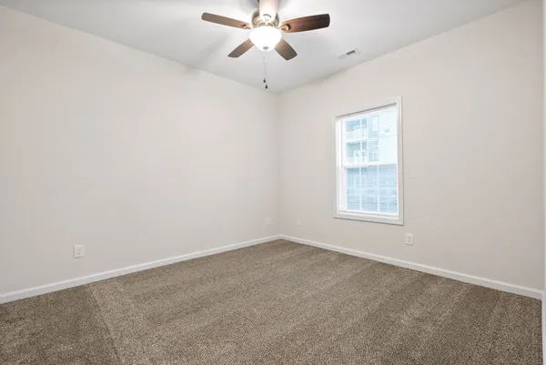 $1,415 | 15 Millswood Drive, Unit B212, Clarksville, TN 37042