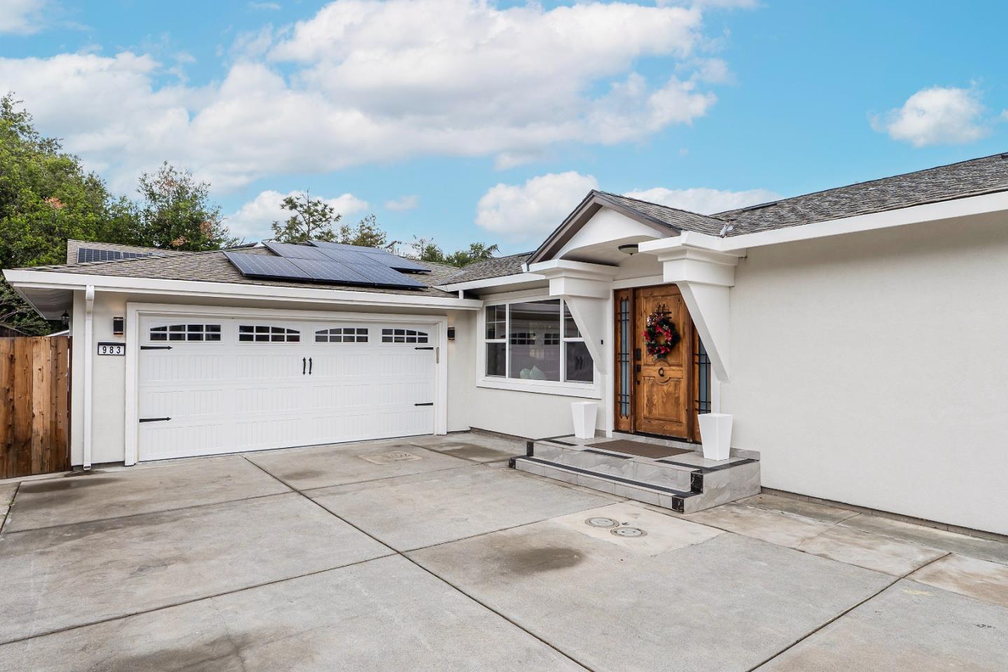 983 Smith Avenue Campbell, CA 95008 - Photo 4 of 57