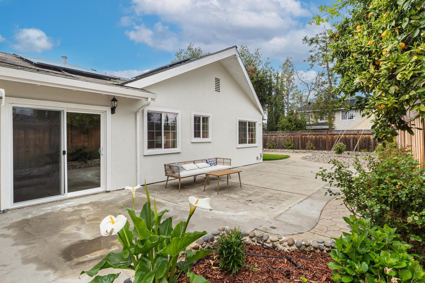 983 Smith Avenue Campbell, CA 95008 - Photo 46 of 57 a front view of a house with garden