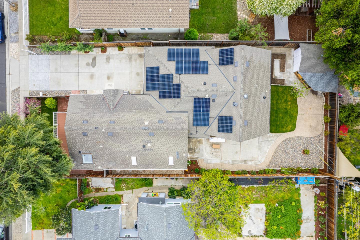 983 Smith Avenue Campbell, CA 95008 - Photo 50 of 57 an aerial view of residential houses with outdoor space and parking