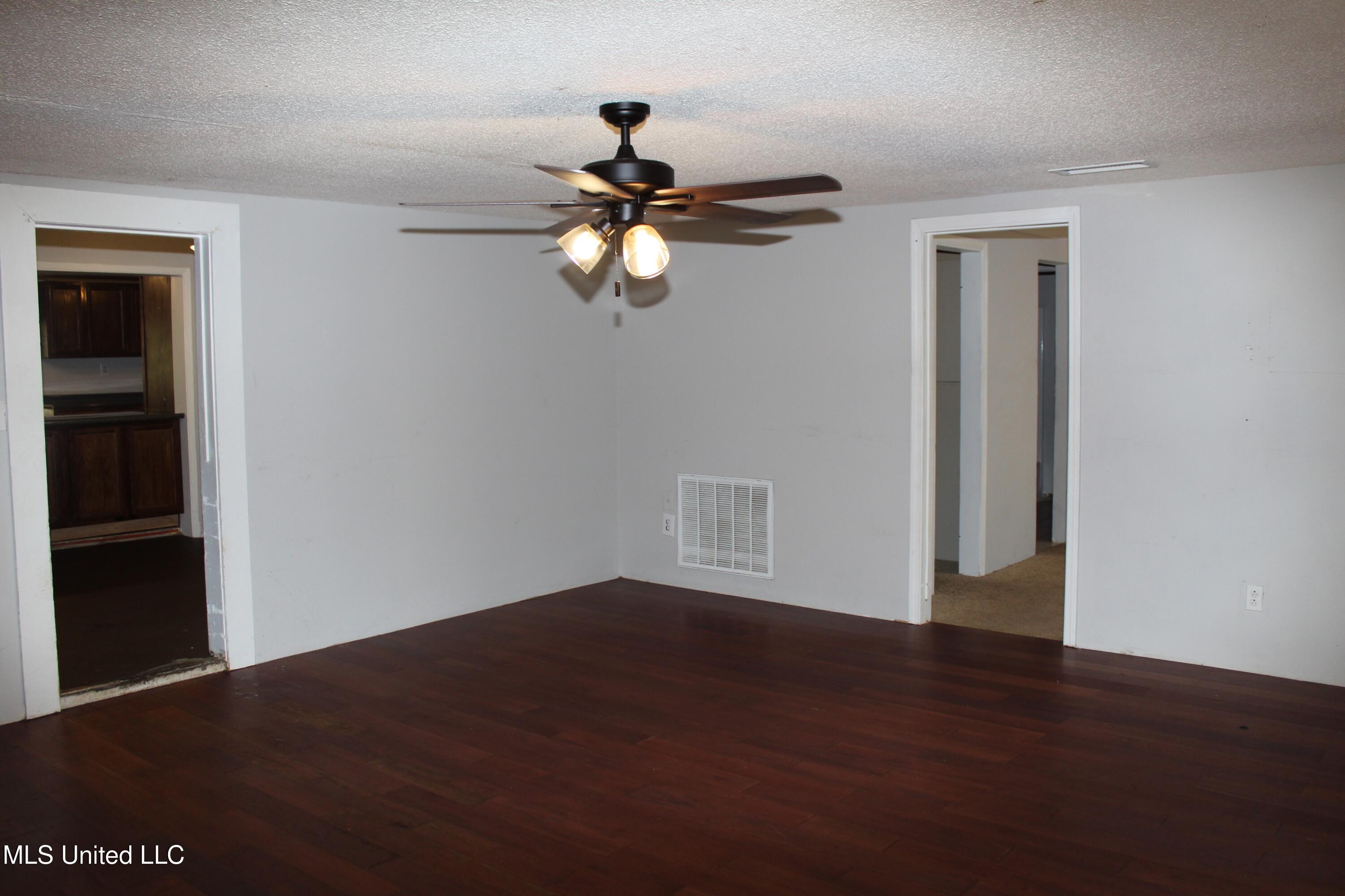 137 Mason Road Lucedale, MS 39452 - Photo 17 of 32 IMG_9478