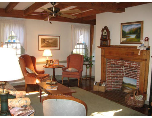 21 Tarkiln Road Kingston, MA 02364 - Photo 3 of 11 Gallery Image 3
