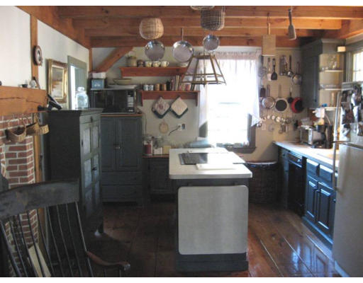 21 Tarkiln Road Kingston, MA 02364 - Photo 4 of 11 Gallery Image 4