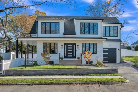$1,449,000 | 278 Hillside Avenue, Arlington, MA 02476
