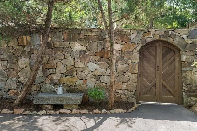 a view of a pathway of a building