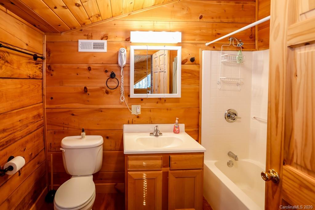 191 Jobes Trail Mill Spring, NC 28756 - Photo 17 of 22 Gallery Image 17