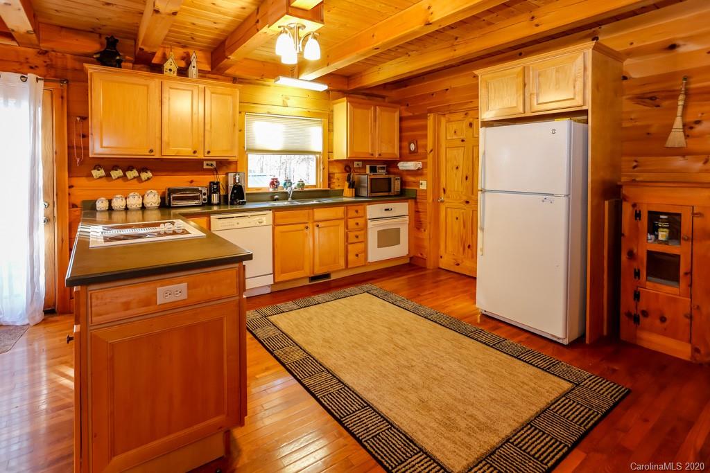 191 Jobes Trail Mill Spring, NC 28756 - Photo 8 of 22 Gallery Image 8