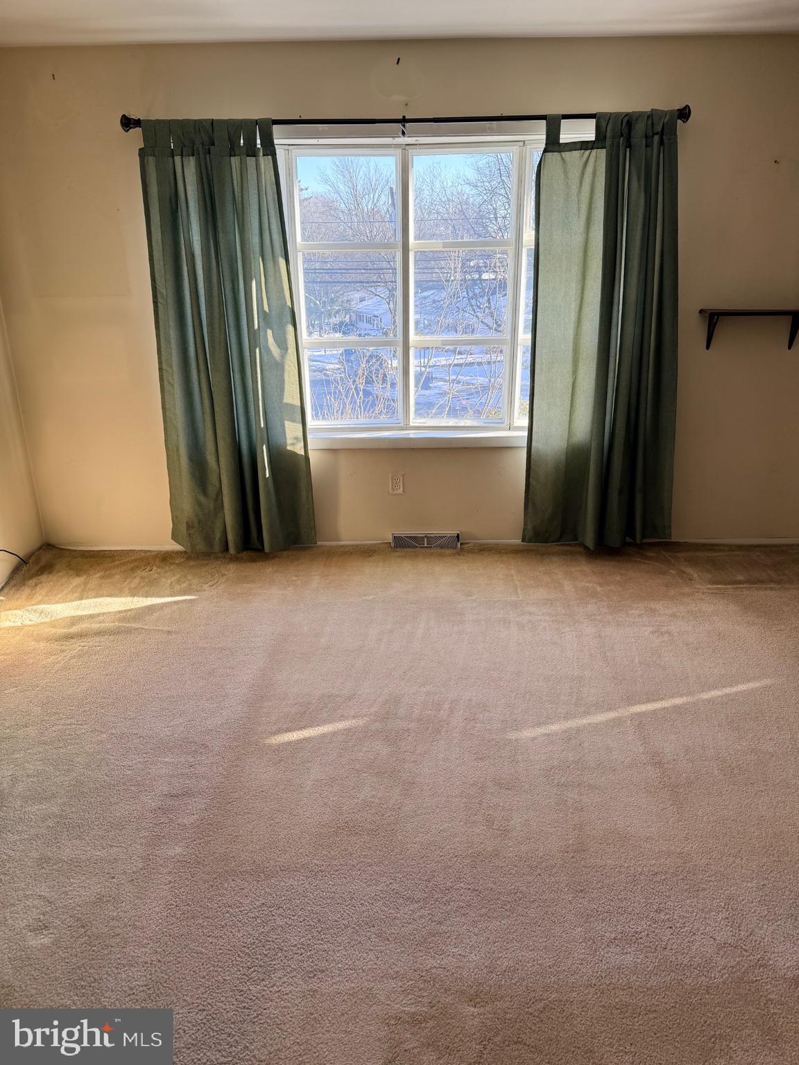 1446 Fitzwatertown Road Willow Grove, PA 19090 - Photo 15 of 19 an empty room with windows and closet