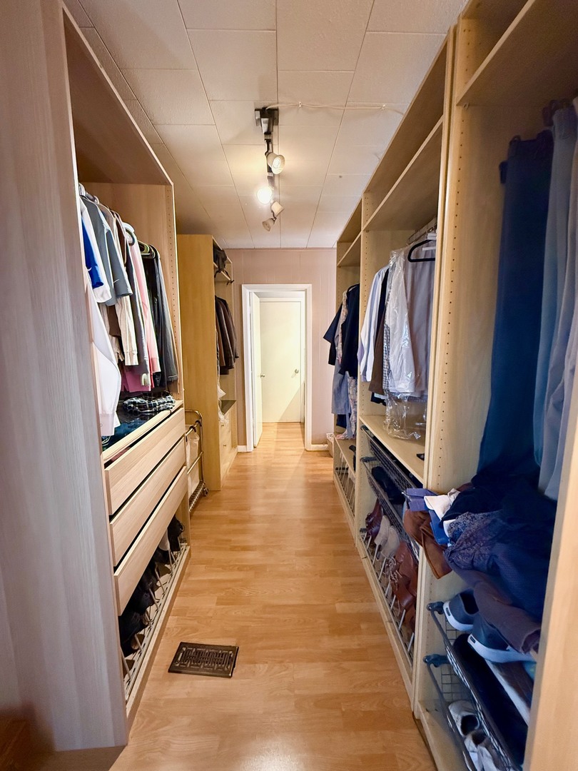 2909 Oakton Street Park Ridge, IL 60068 - Photo 22 of 28