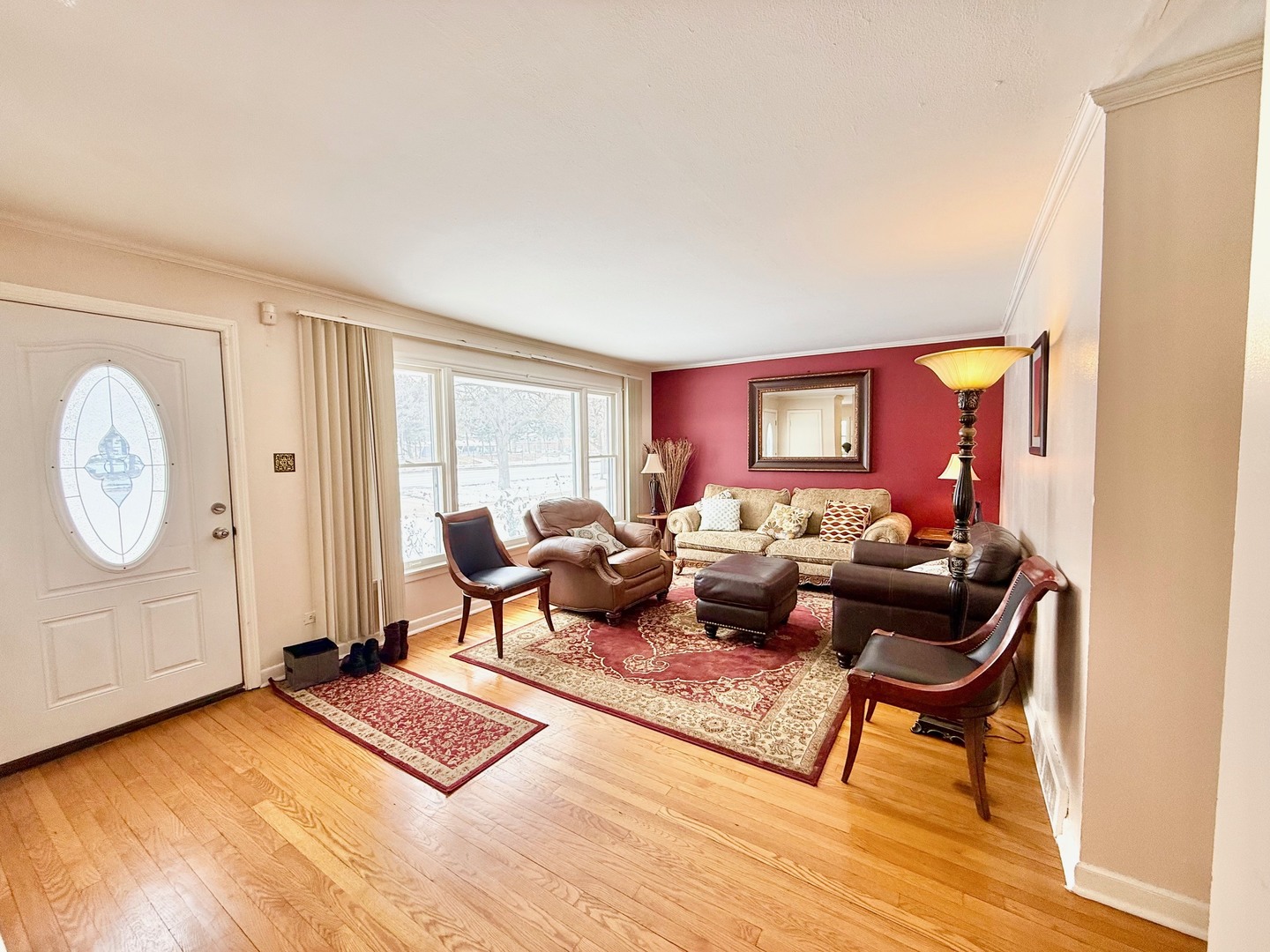 2909 Oakton Street Park Ridge, IL 60068 - Photo 3 of 28