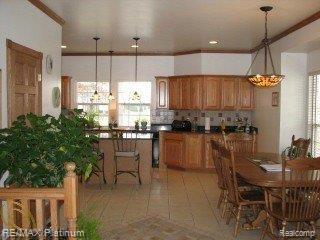1136 Thorn Ridge Drive Howell, MI 48843 - Photo 9 of 17 eat in kitchen