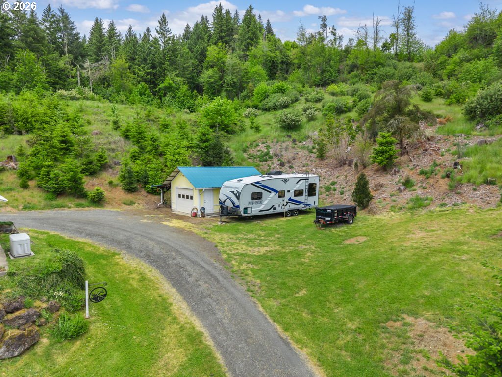 32477 West Saginaw Road Cottage Grove, OR 97424 - Photo 37 of 44