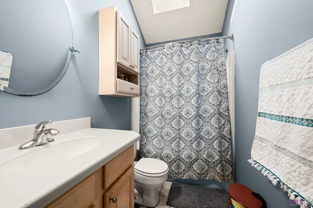 $245,000 | 328 North Canterbury Drive, Laplace, LA 70068