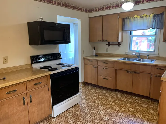 $239,777 | 3277 East Highway 210, Sawyer, MN 55780