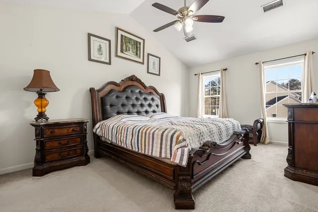 $640,000 | 181 Tarkiln Hill Pl., New Bedford, MA 02745