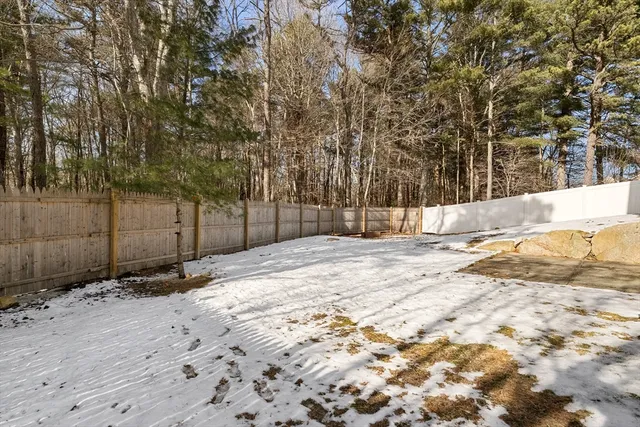 $640,000 | 181 Tarkiln Hill Pl., New Bedford, MA 02745