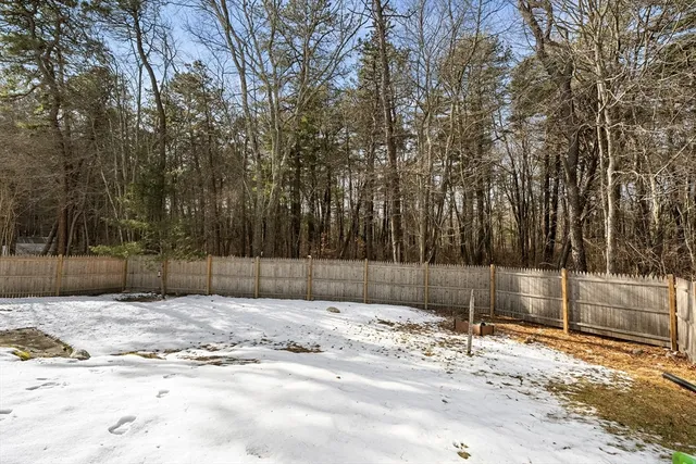 $640,000 | 181 Tarkiln Hill Pl., New Bedford, MA 02745