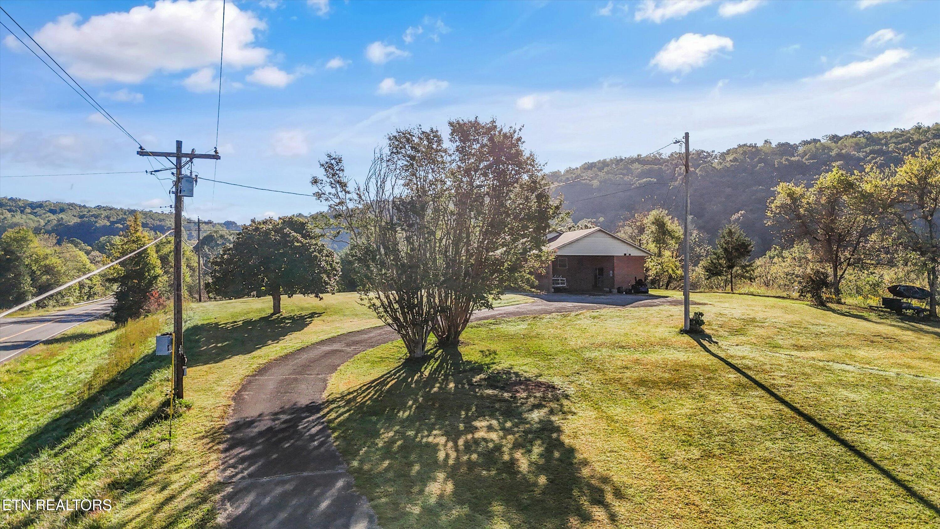 3731 Highway 39w Riceville Tn 37370 Riceville, TN 37370 - Photo 31 of 39 32-3731 TN-30