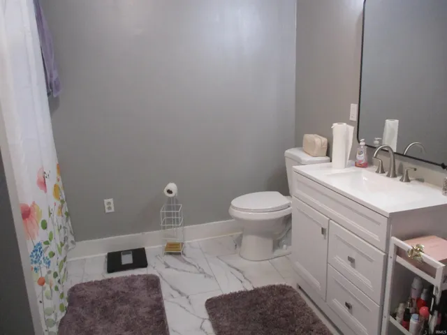 $143,000 | 1146 South Paoli Unionville Road, Paoli, IN 47454