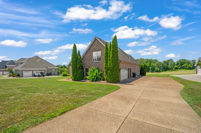 $599,900 | 3606 Oakland Road, Springfield, TN 37172