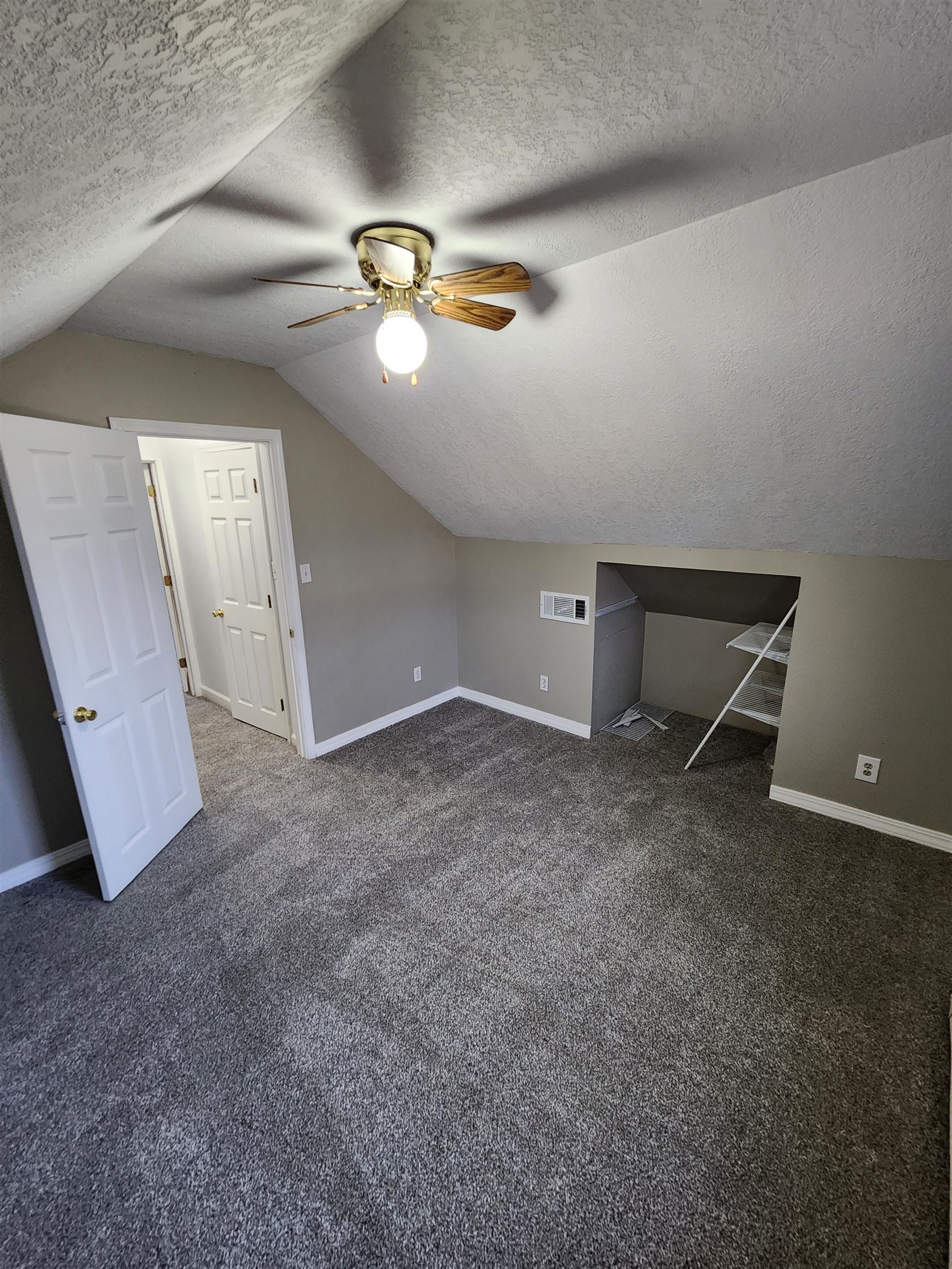 1702 Cass Avenue Road Bay City, MI 48708 - Photo 21 of 23