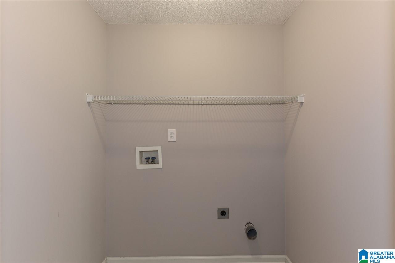 160 Lake Terrace Alabaster, AL 35007 - Photo 32 of 36
