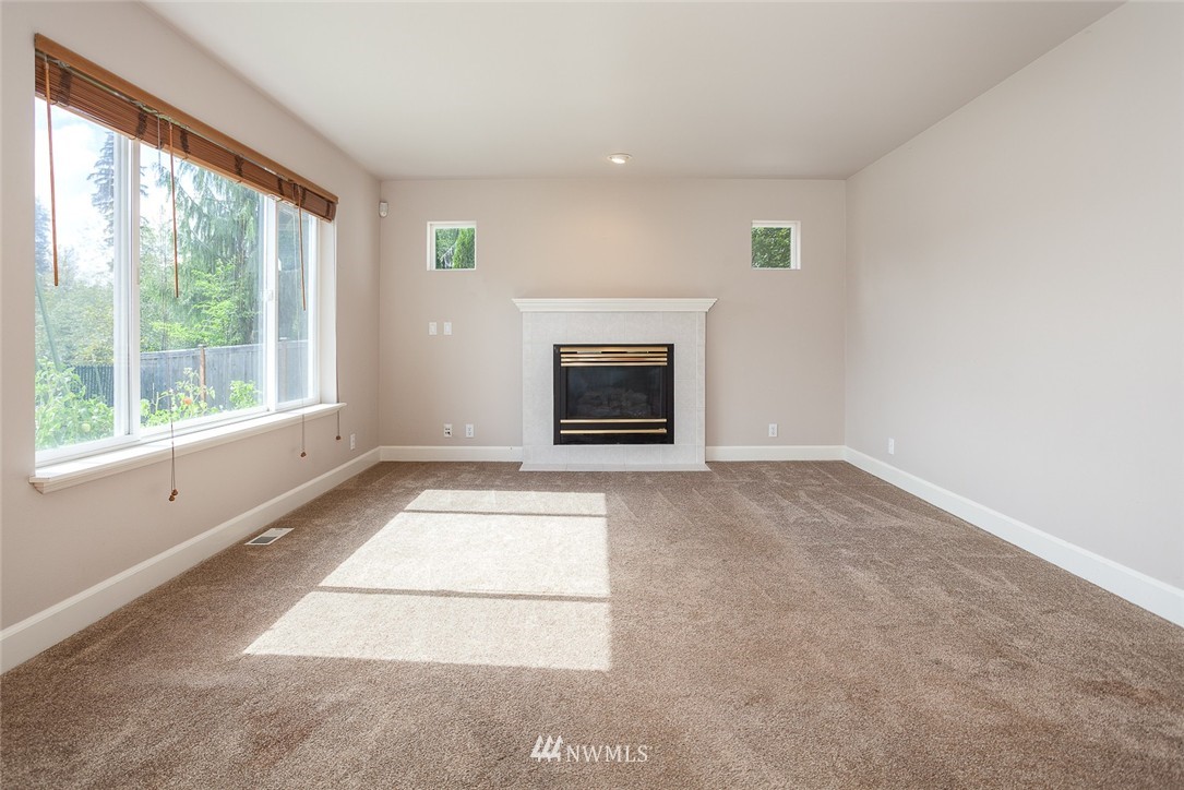 18628 176th Place Southeast Renton, WA 98058 - Photo 11 of 20 Gallery Image 11
