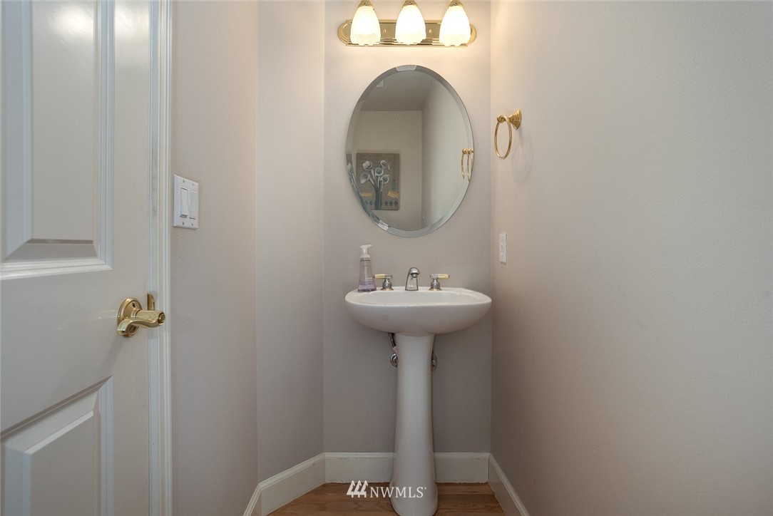 18628 176th Place Southeast Renton, WA 98058 - Photo 13 of 20 Gallery Image 13