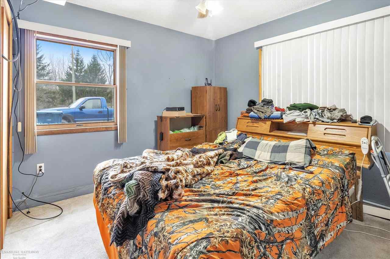 4805 Hess Road Vassar, MI 48768 - Photo 26 of 54 50072260-25.JPG