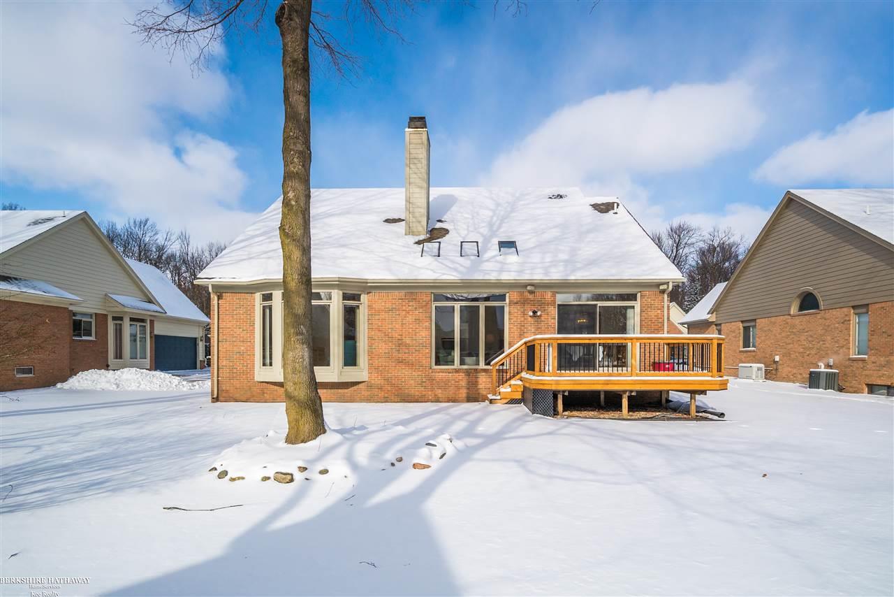 1151 Bluebird Drive Rochester Hills, MI 48307 - Photo 5 of 49