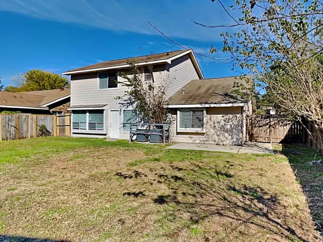 $1,765 | 7231 Pebblemill Lane, Houston, TX 77086