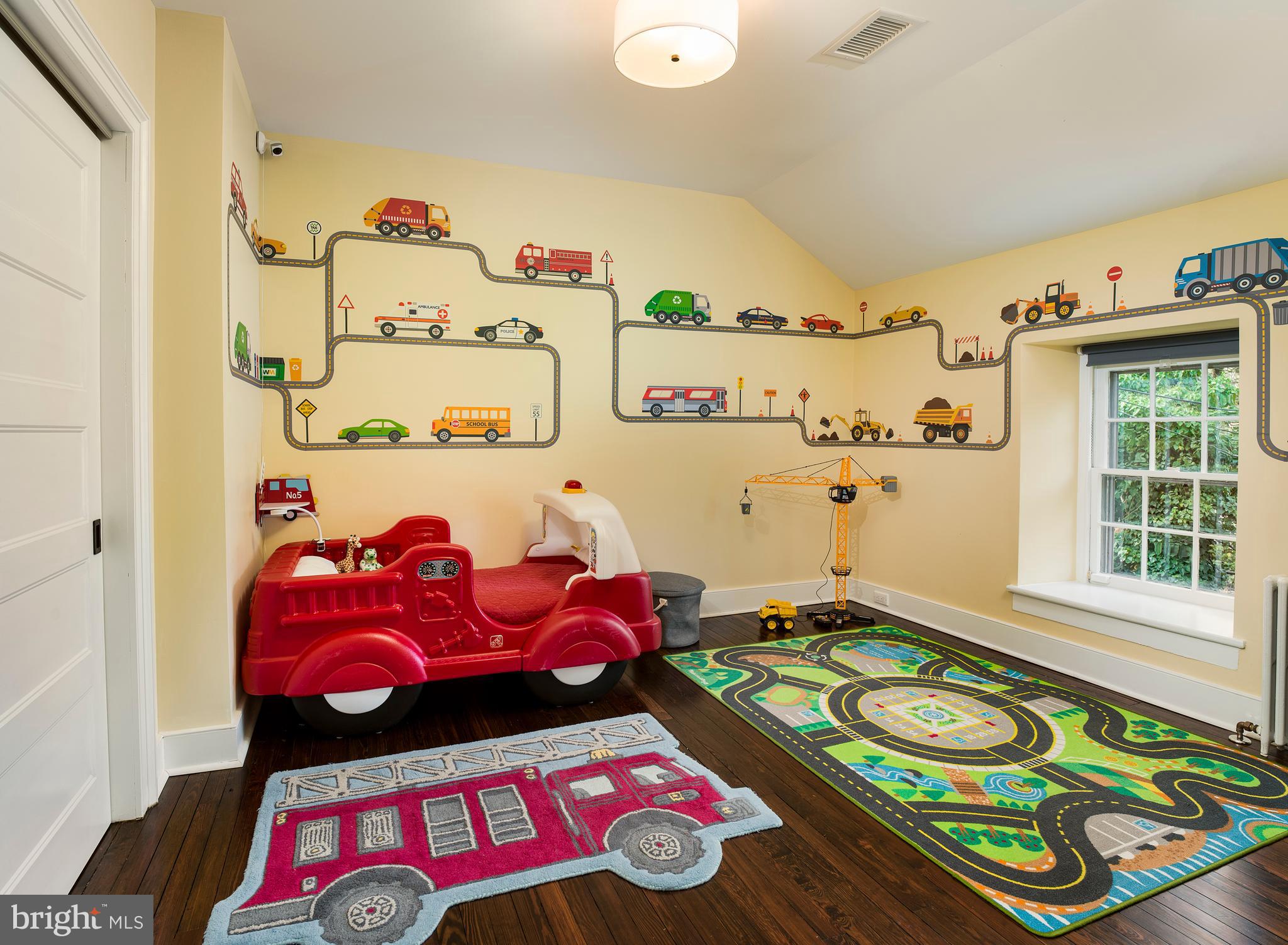 105 Old Gulph Road Gladwyne, PA 19035 - Photo 30 of 44