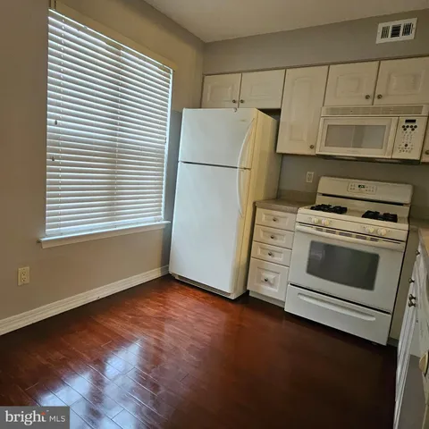 $275,000 | 159 Bradford Court, Unit A, Mount Laurel, NJ 08054