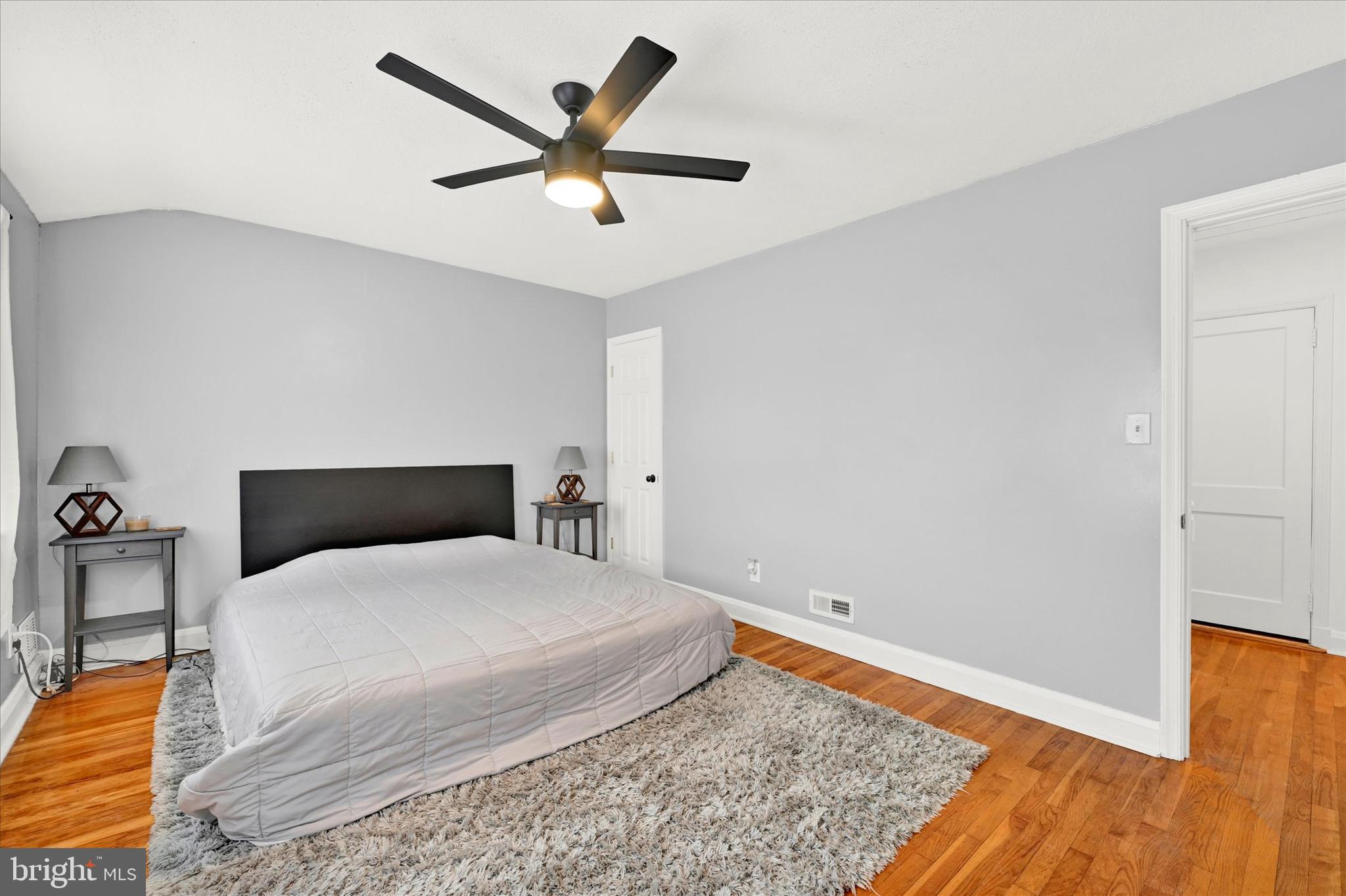 712 Arncliffe Road Essex, MD 21221 - Photo 11 of 20 Primary bedroom