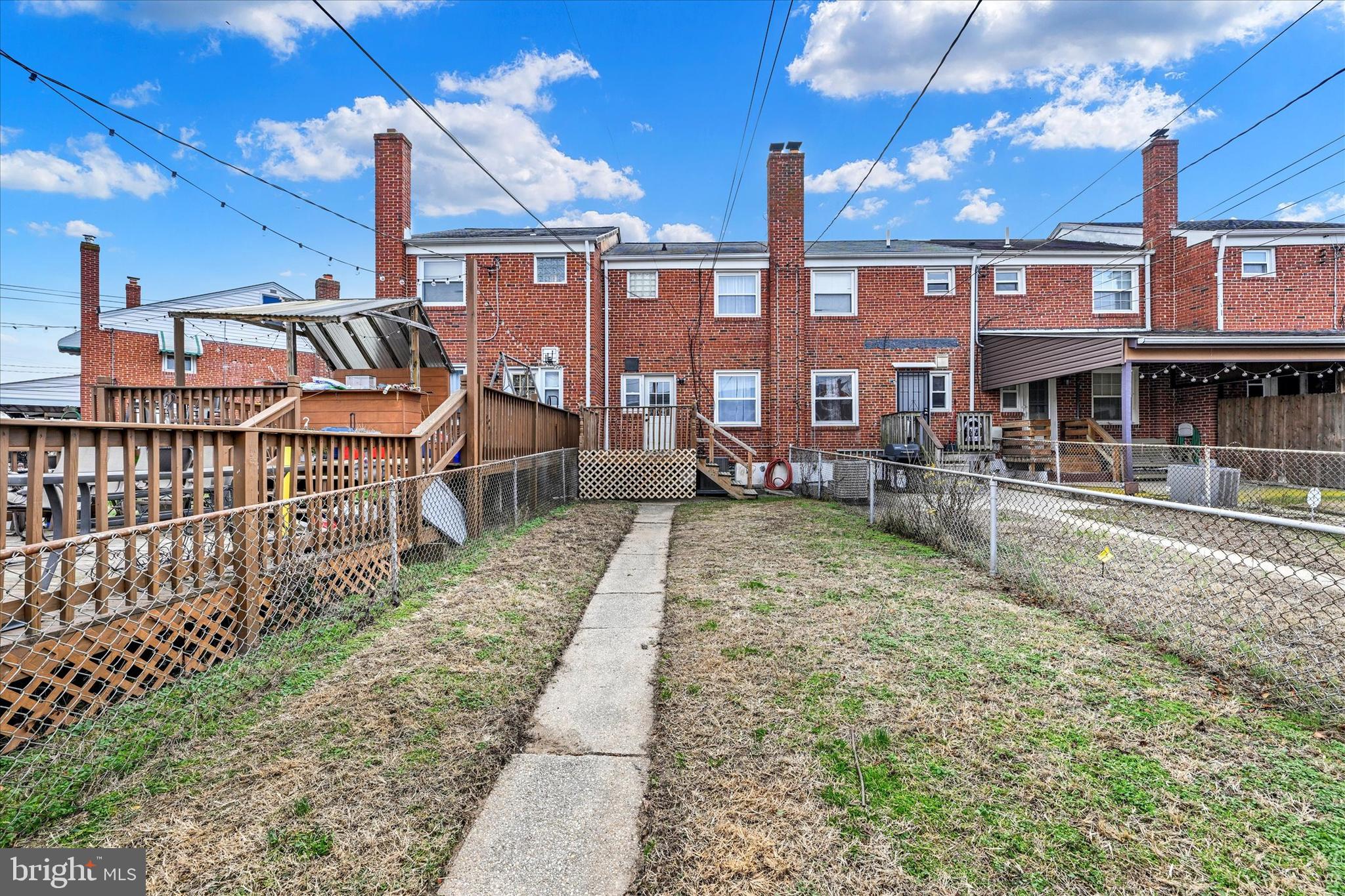 712 Arncliffe Road Essex, MD 21221 - Photo 17 of 20 Large backyard for entertaining