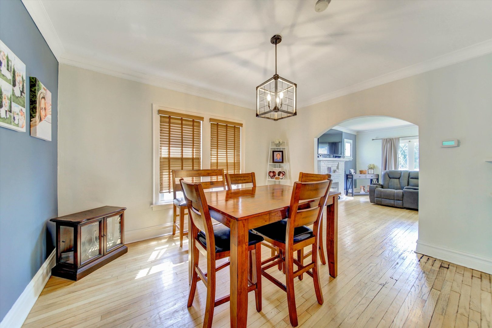 655 Albert Street Elmhurst, IL 60126 - Photo 9 of 28