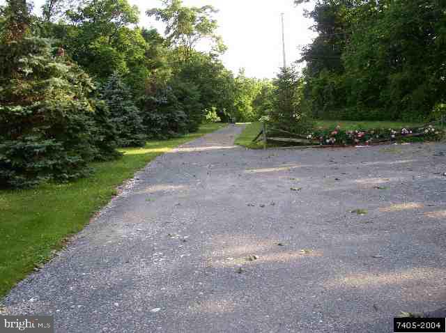 2500 Red Bank Road Dover, PA 17315 - Photo 4 of 9