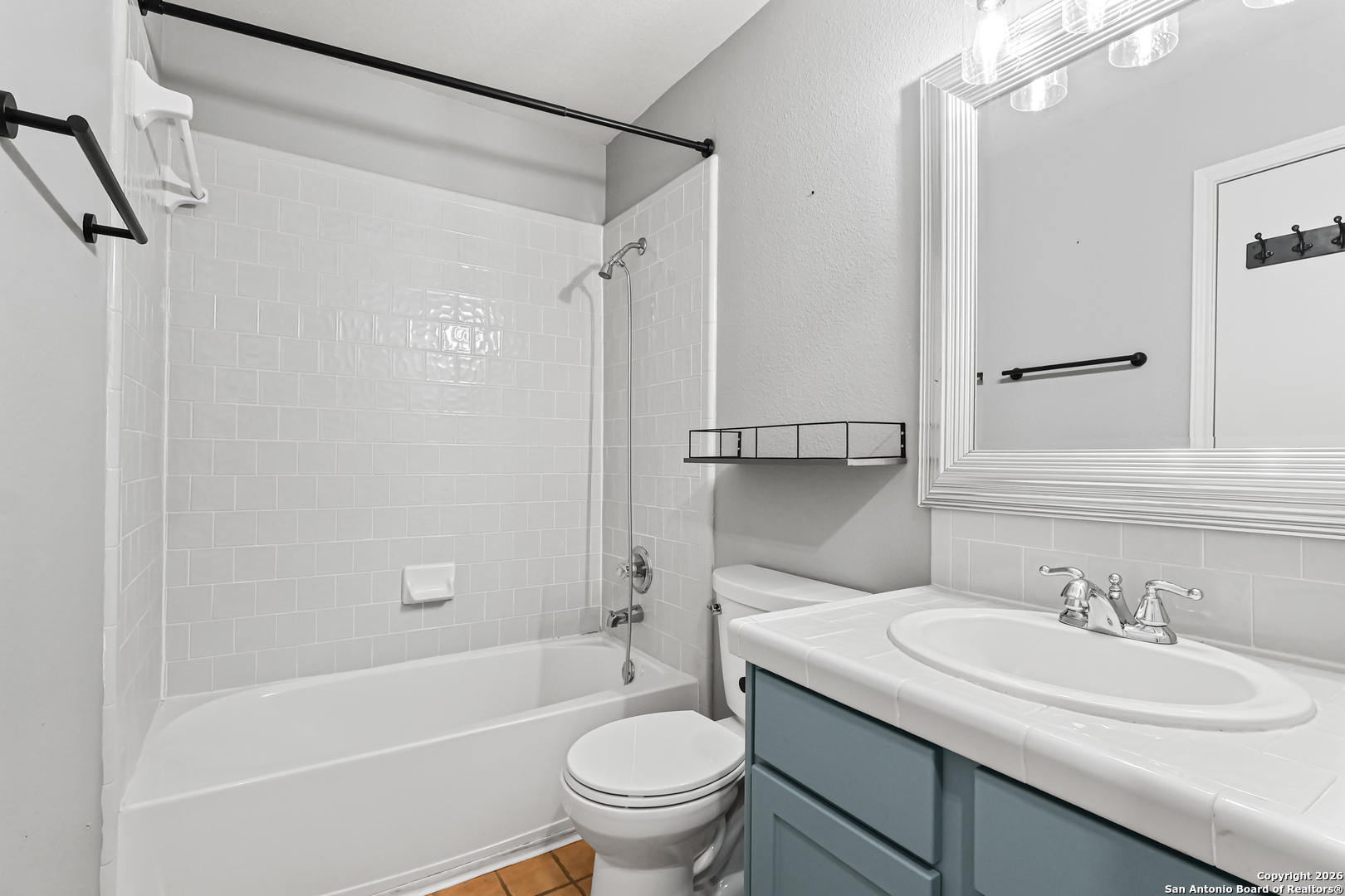 162 Canyon View Court Spring Branch, TX 78070 - Photo 12 of 44 a bathroom with a sink toilet and shower