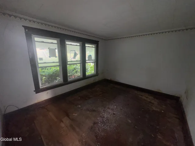 $95,000 | 17 Cortland Street, Brunswick, NY 12180