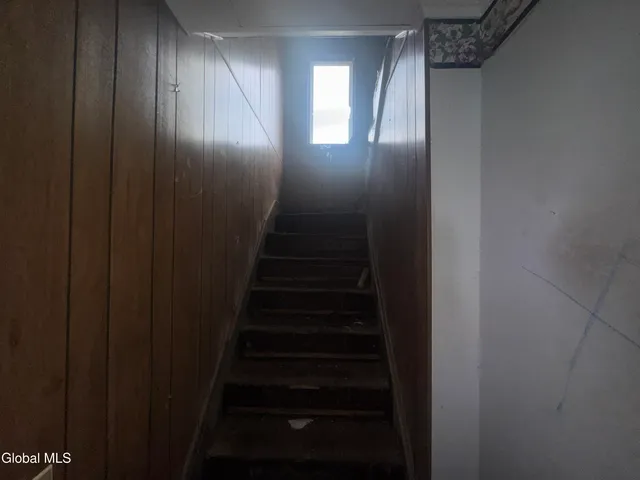 $95,000 | 17 Cortland Street, Brunswick, NY 12180