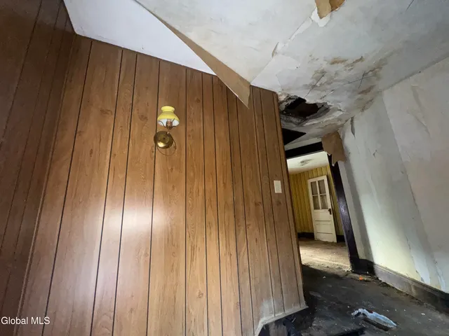 $95,000 | 17 Cortland Street, Brunswick, NY 12180