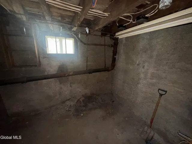 $95,000 | 17 Cortland Street, Brunswick, NY 12180