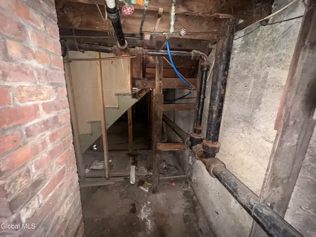 $95,000 | 17 Cortland Street, Brunswick, NY 12180