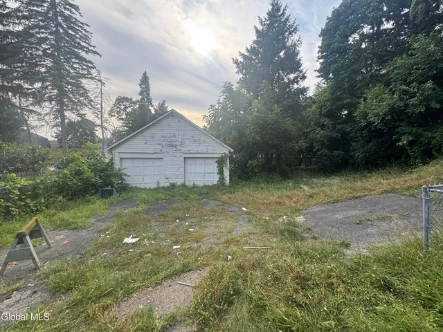 $95,000 | 17 Cortland Street, Brunswick, NY 12180