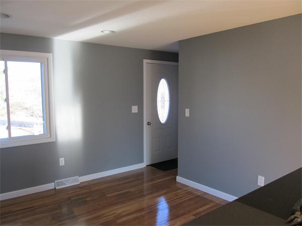 5 Bog Hollow Road Springfield, MA 01109 - Photo 10 of 27