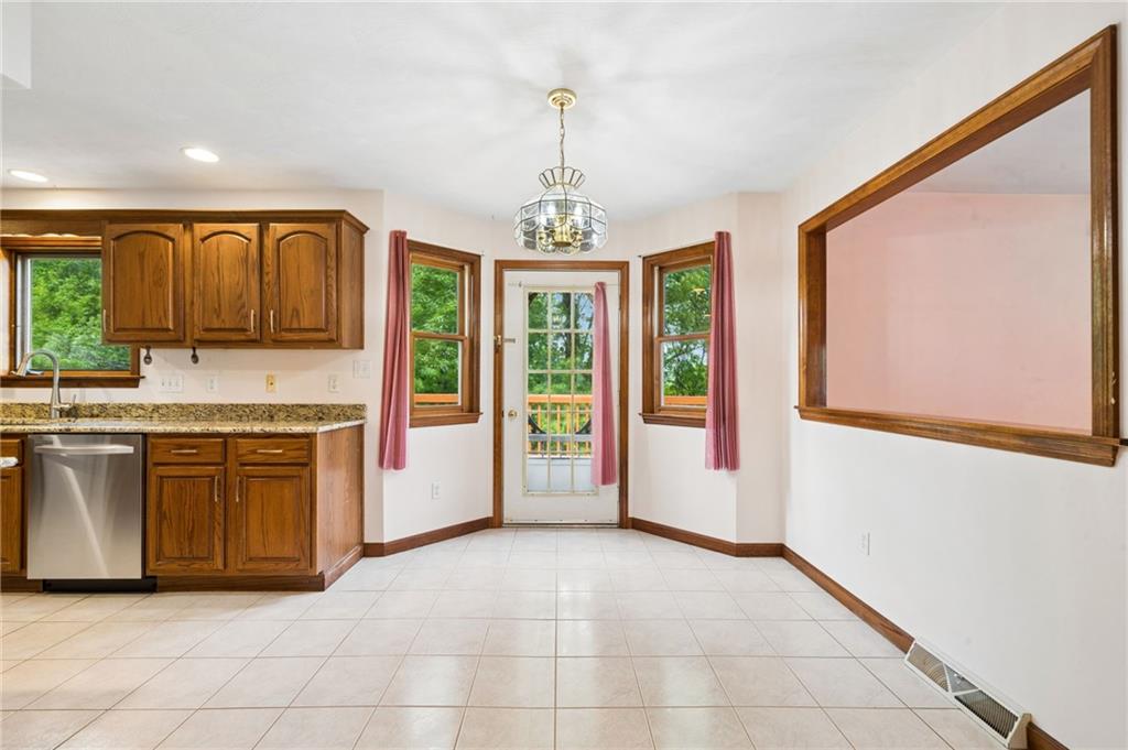 245 Meadow Spring Road Greensburg, PA 15601 - Photo 13 of 45 Gallery Image 13