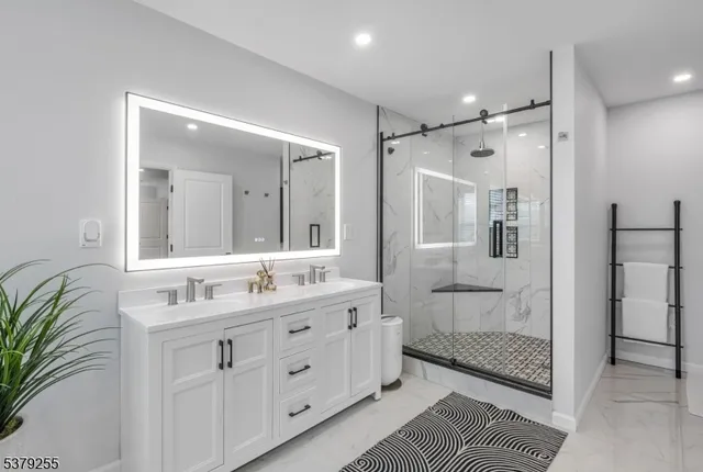 $1,498,000 | 648 Black Oak Ridge Road, Wayne, NJ 07470